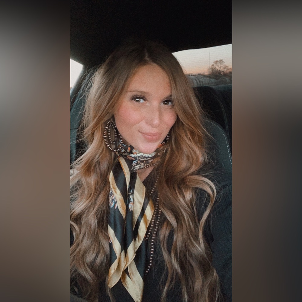 Meet your Posher, Kaylan